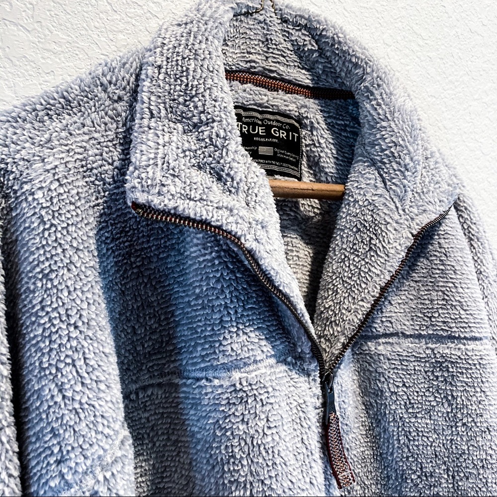 True Grit Silver Shearling Pullover (M Size)